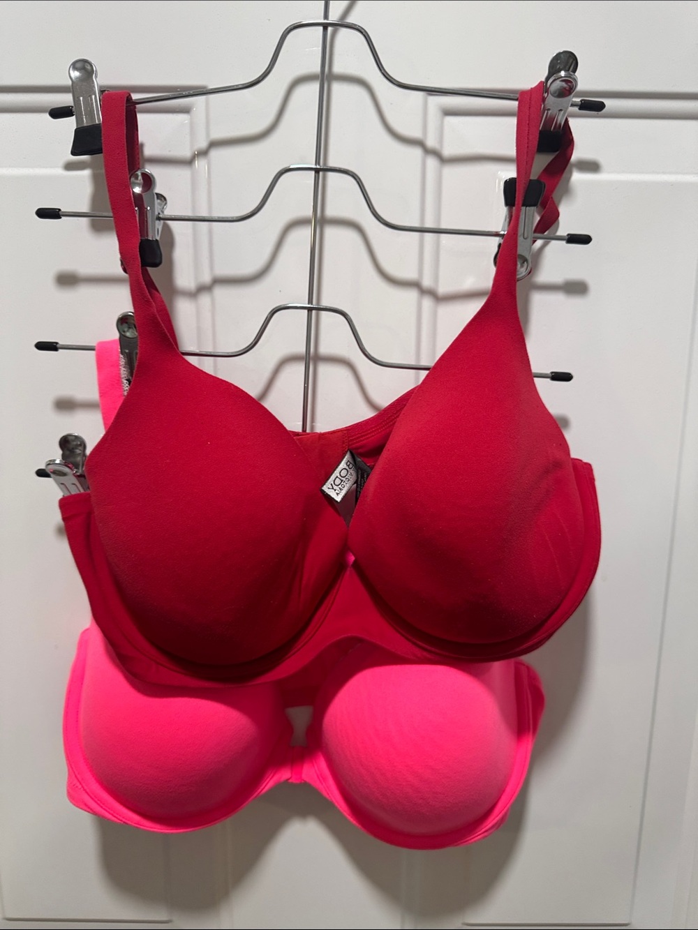 Victoria's Secret Smooth T-Shirt Bras - Red & Hot Pink Duo